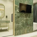 Hotell Comfort 4*