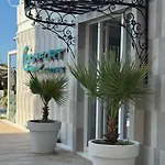 Comfort Hotel Golem (Tirana)