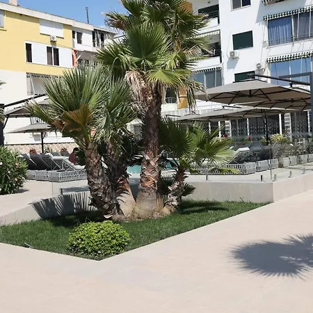 Comfort 4* Golem (Tirana)