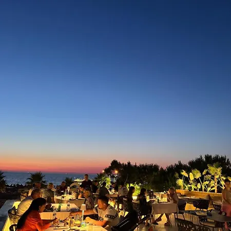 Ξενοδοχείο Comfort 4*