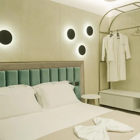 Comfort 4* Golem (Tirana)