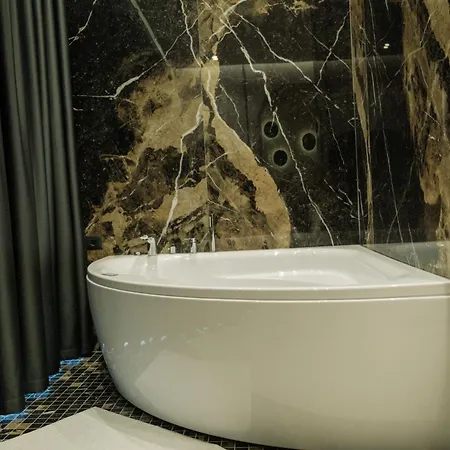 Hotel Comfort Golem (Tirana)